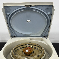 Thermo Scientific Heraeus Pico 21 Centrifuge image 2